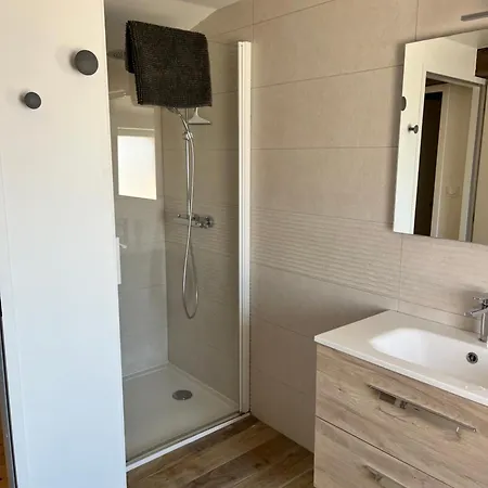 O Petit Bouchon A 10 Min Du Puy Du Fou *